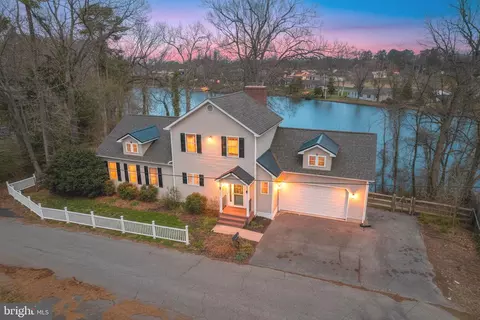 89 S Shore Dr, Dover, DE 19901