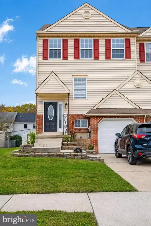 348 W Wind Dr, Dover, DE 19901