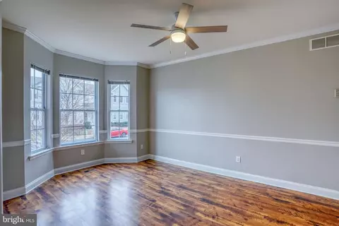 Living - 662 Vista Ave, Dover, DE 19901 photo 1 of 6