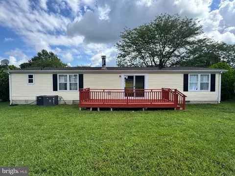 56 Primrose Dr E, Dover, DE 19901 photo 4