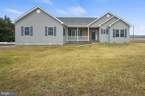 16 Coon Den Rd, Harrington, DE 19952
