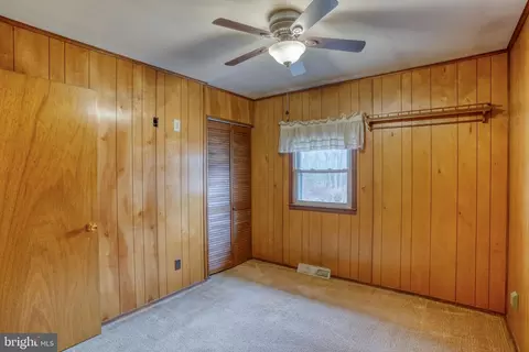 Bedroom - 3384 Pearsons Corner Rd, Dover, DE 19904 photo 8 of 8