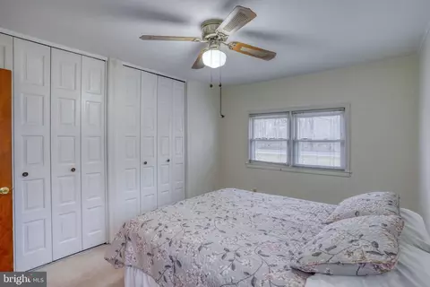 Bedroom - 3384 Pearsons Corner Rd, Dover, DE 19904 photo 2 of 8