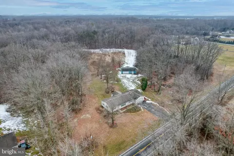 View/Area - 3384 Pearsons Corner Rd, Dover, DE 19904 photo 1 of 5