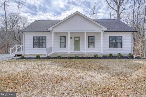 156 Pratts Branch Rd, Frederica, DE 19946