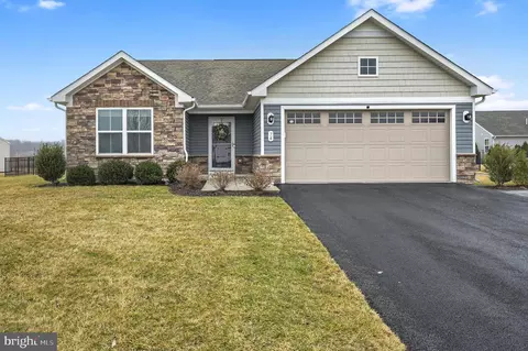 Exterior - 76 Balthasar Dr, Dover, DE 19901 photo 1 of 4