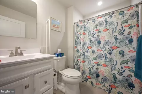 Bath - 302 Alezach Dr, Dover, DE 19901 photo 2 of 2