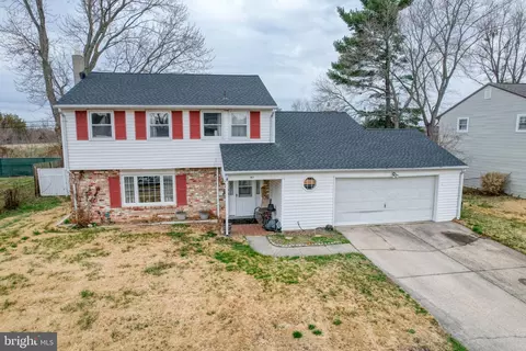 Exterior - 813 Bacon Ave, Dover, DE 19901 photo 2 of 2