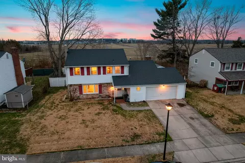 813 Bacon Ave, Dover, DE 19901