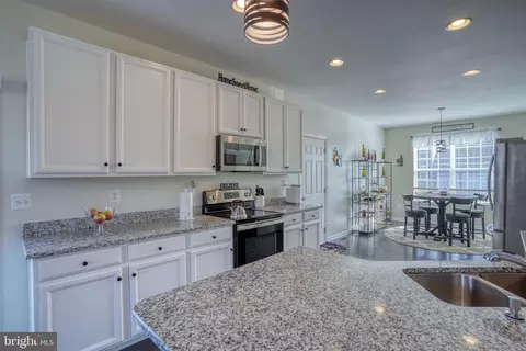 Kitchen - 320 Clear Stream Dr, Dover, DE 19904 photo 2 of 5
