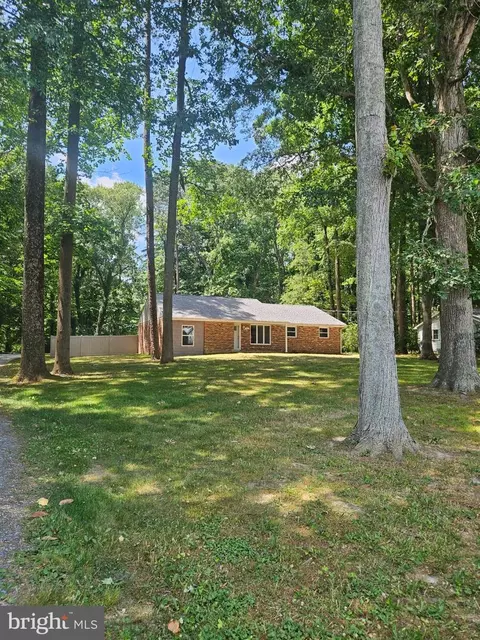 3250 Andrews Lake Rd, Frederica, DE 19946