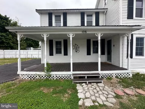 Exterior - 108 Bell St, Dover, DE 19901 photo 1 of 2