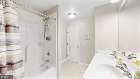 Bath - 45 Harcrest Ct, Dover, DE 19901 photo 2 of 2