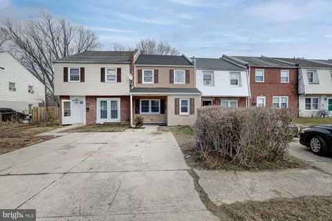 Exterior - 465 Barrister Pl, Dover, DE 19901 photo 1 of 3