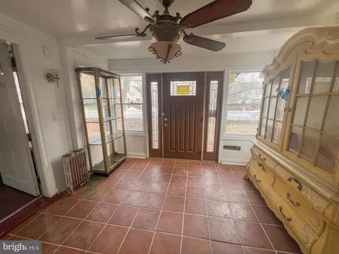 Entry Way - 529 Greenhill Rd, Dover, DE 19901 photo 1 of 5