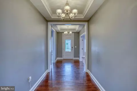 Entry Way - 212 Skipping Stone Ln, Dover, DE 19904 photo 1 of 8