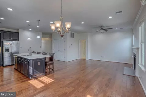 Living - 74 N Red Haven Ln, Dover, DE 19901 photo 1 of 3