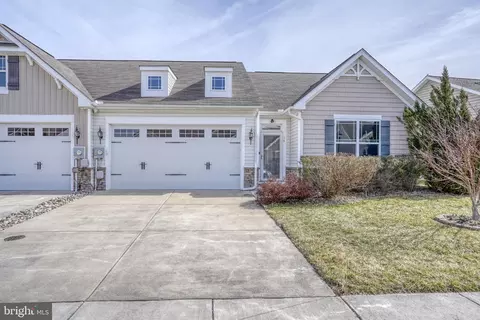 Exterior - 74 N Red Haven Ln, Dover, DE 19901 photo 2 of 7
