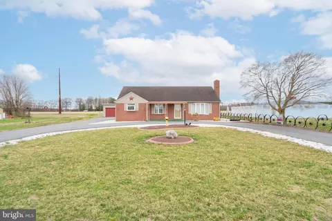 8470 Vernon Rd, Harrington, DE 19952