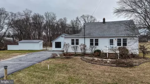 617 Rose Valley School Rd, Dover, DE 19904
