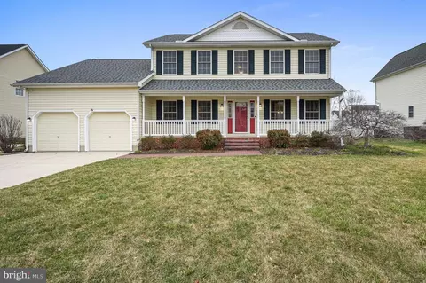 45 Mannering Dr, Dover, DE 19901