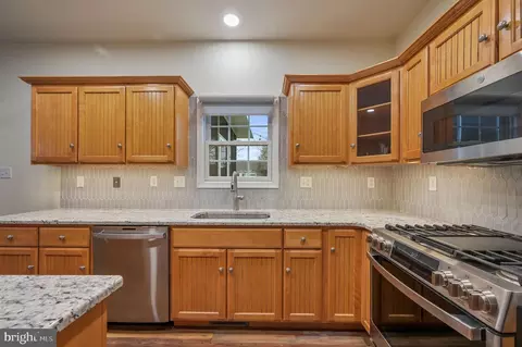 Kitchen - 45 Mannering Dr, Dover, DE 19901 photo 5 of 5