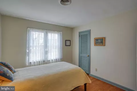 Bedroom - 54 Huntley Cir, Dover, DE 19901 photo 2 of 6
