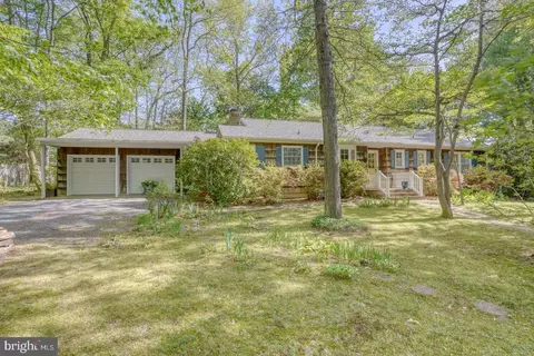 Exterior - 54 Huntley Cir, Dover, DE 19901 photo 5 of 14