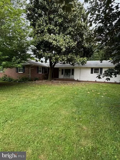 699 S Old Mill Rd, Dover, DE 19901