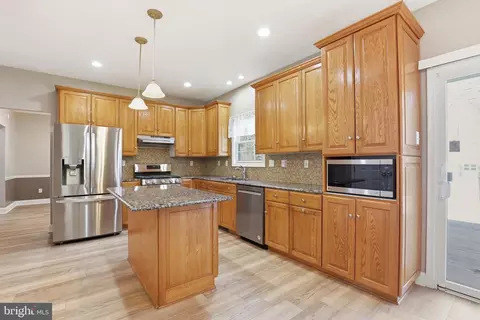 Kitchen - 131 Jillian Ct, Dover, DE 19901 photo 2 of 3