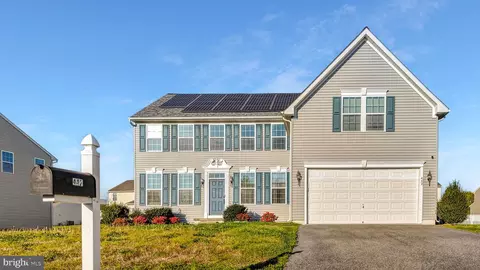 442 Harvest Grove Trl, Dover, DE 19901
