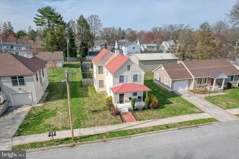 View/Area - 31 Washington St, Dover, DE 19901 photo 1 of 7