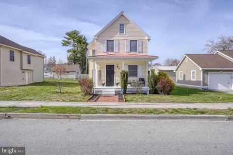 Exterior - 31 Washington St, Dover, DE 19901 photo 3 of 6