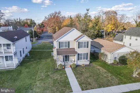 53 Washington St, Dover, DE 19901