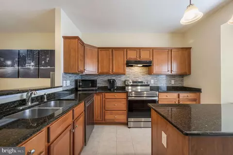 Kitchen - 228 Thornton St, Dover, DE 19901 photo 2 of 4