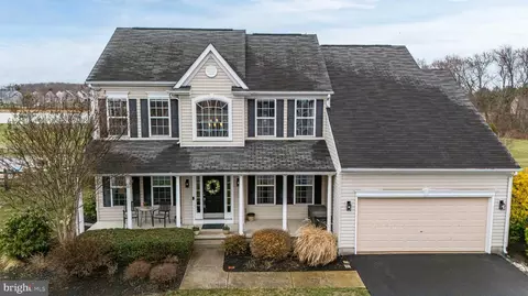 170 Century Dr, Smyrna, DE 19977