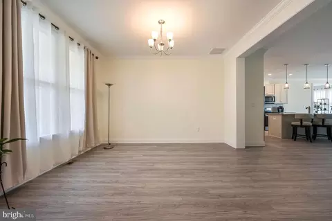 Entry Way - 38 Leander Dr, Dover, DE 19904 photo 2 of 15