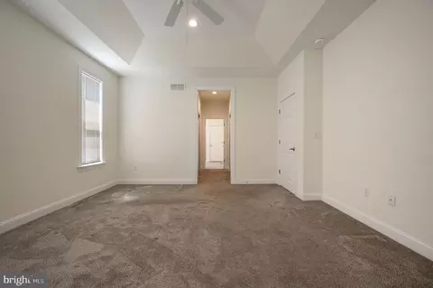 Entry Way - 38 Leander Dr, Dover, DE 19904 photo 14 of 15