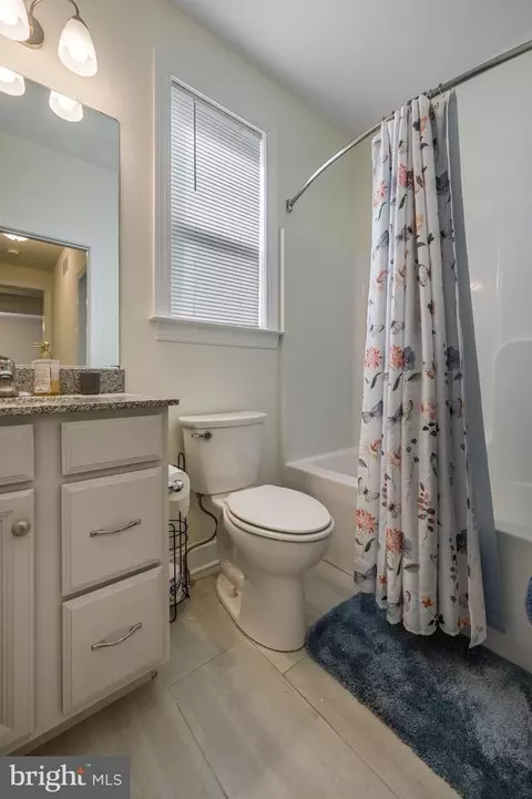 Bath - 38 Leander Dr, Dover, DE 19904 photo 1 of 1