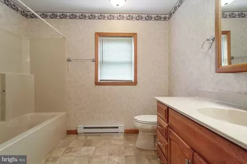 Bath - 2272 Forrest Ave, Dover, DE 19904 photo 2 of 2