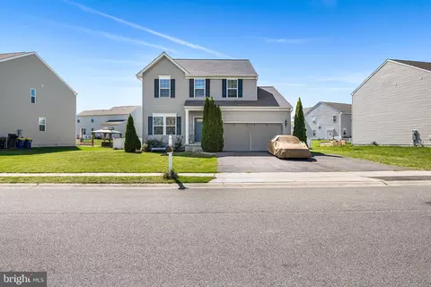 840 Harvest Grove Trl, Dover, DE 19901