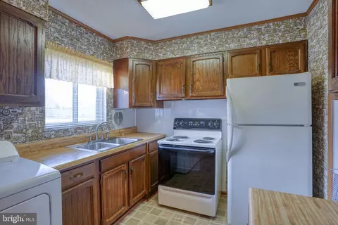 Kitchen - 1 Edgewood Rd, Dover, DE 19901 photo 1 of 1
