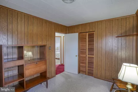 Bedroom - 1 Edgewood Rd, Dover, DE 19901 photo 3 of 9