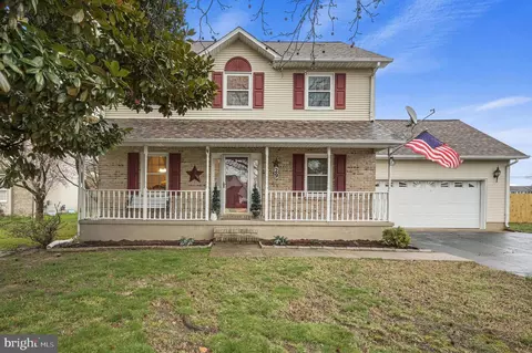 29 Teal Ct, Dover, DE 19904