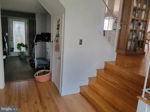 Entry Way - 959 Mcdowell Dr, Dover, DE 19901 photo 4 of 5