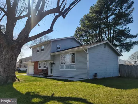 Exterior - 959 Mcdowell Dr, Dover, DE 19901 photo 4 of 6