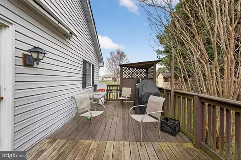 Exterior - 265 Beechwood Ave, Dover, DE 19901 photo 2 of 3