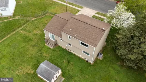 View/Area - 503 Roberta Ave, Dover, DE 19901 photo 2 of 6