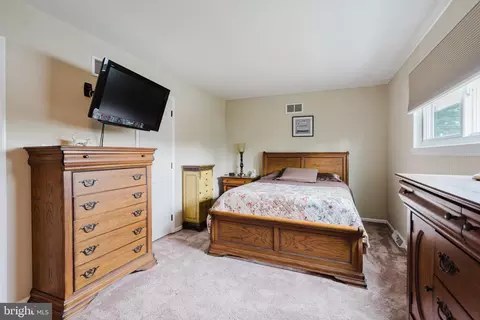 Bedroom - 503 Roberta Ave, Dover, DE 19901 photo 5 of 6