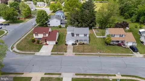 View/Area - 1103 Dwight Ct, Dover, DE 19904 photo 2 of 7